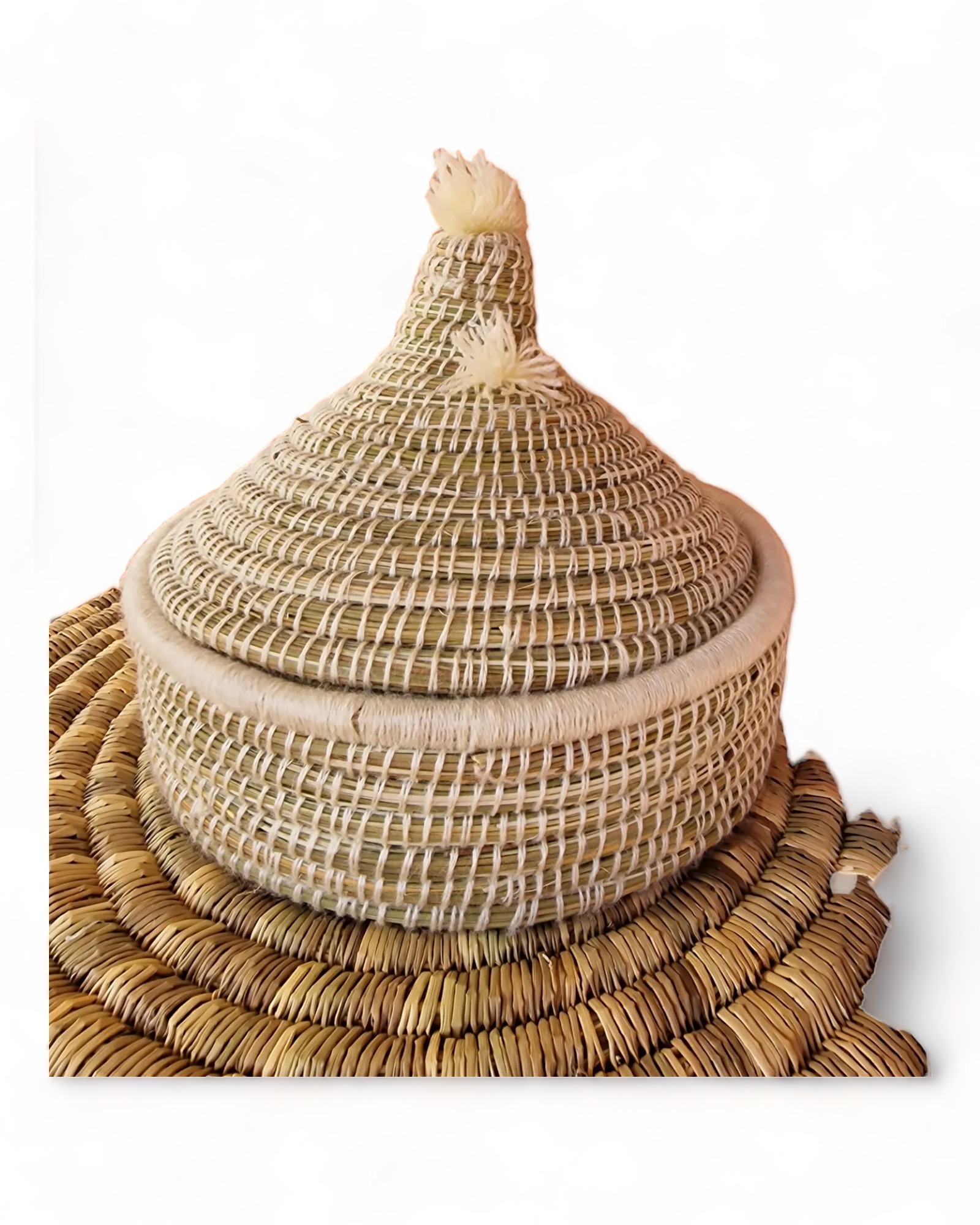 Handcrafted Doum Tajines: Moroccan Elegance for Organization - Image 2