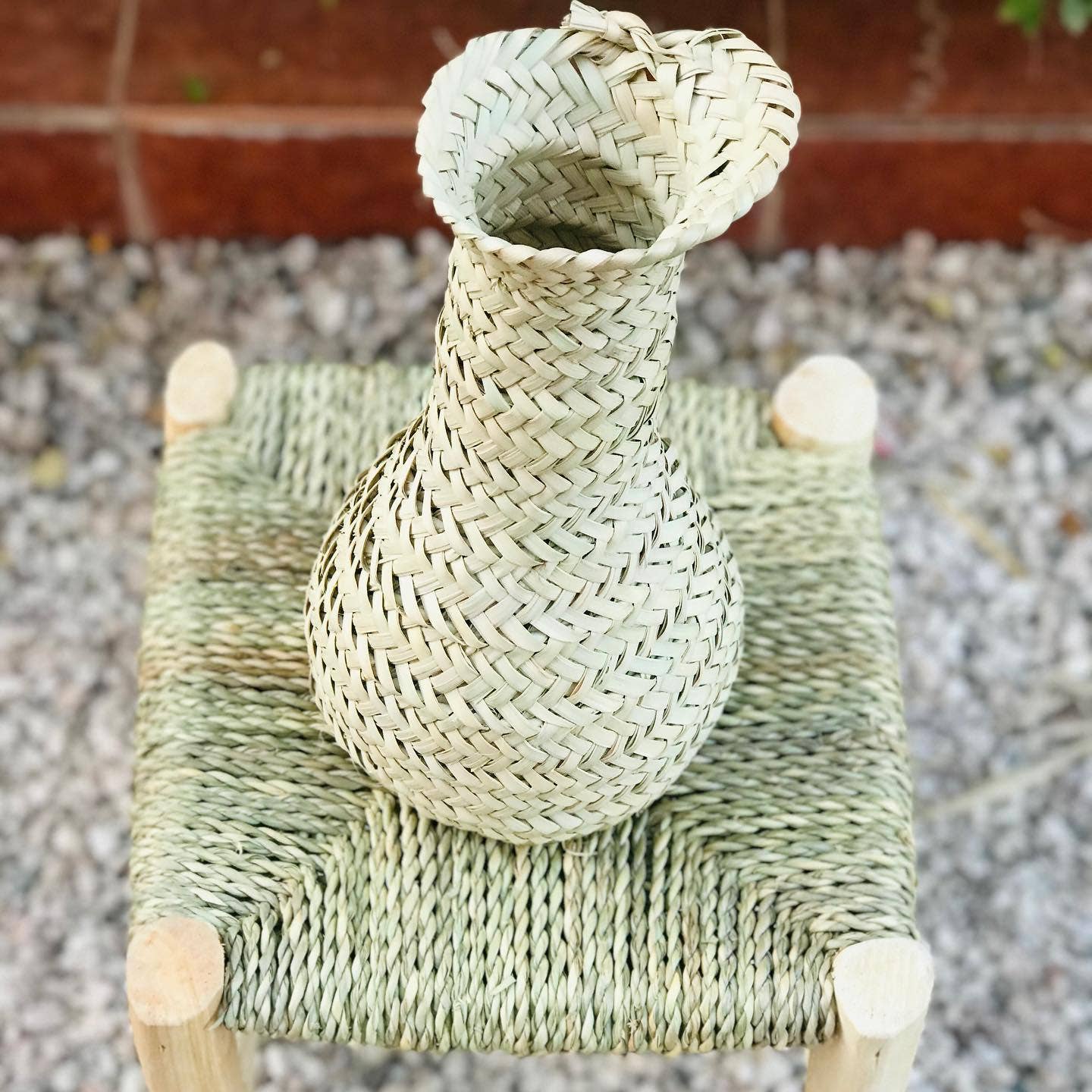 Braided palm leaf vase pot jar interior decoration dried flowers boho - Image 2