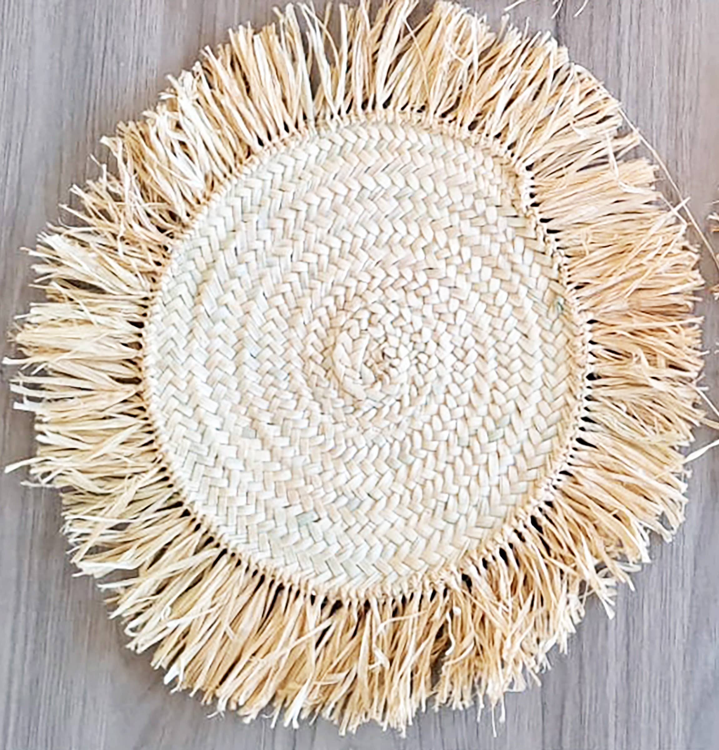 Fringed round raffia placemats, bohemian placemats, - Image 4