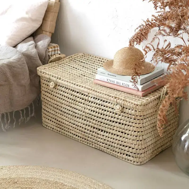 Handwoven Natural Fiber Storage Box with Lid - Image 5