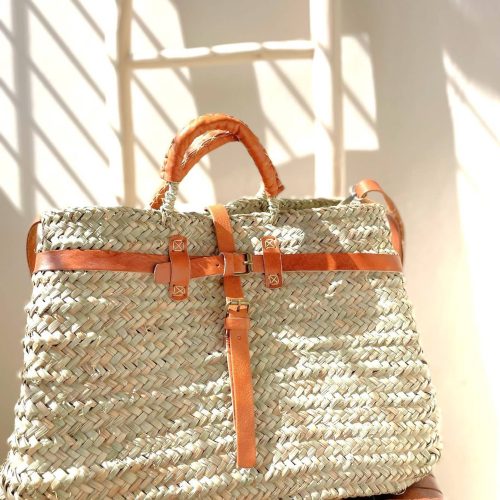 Handwoven Palm Leaf Shopping Basket with Leather Closure