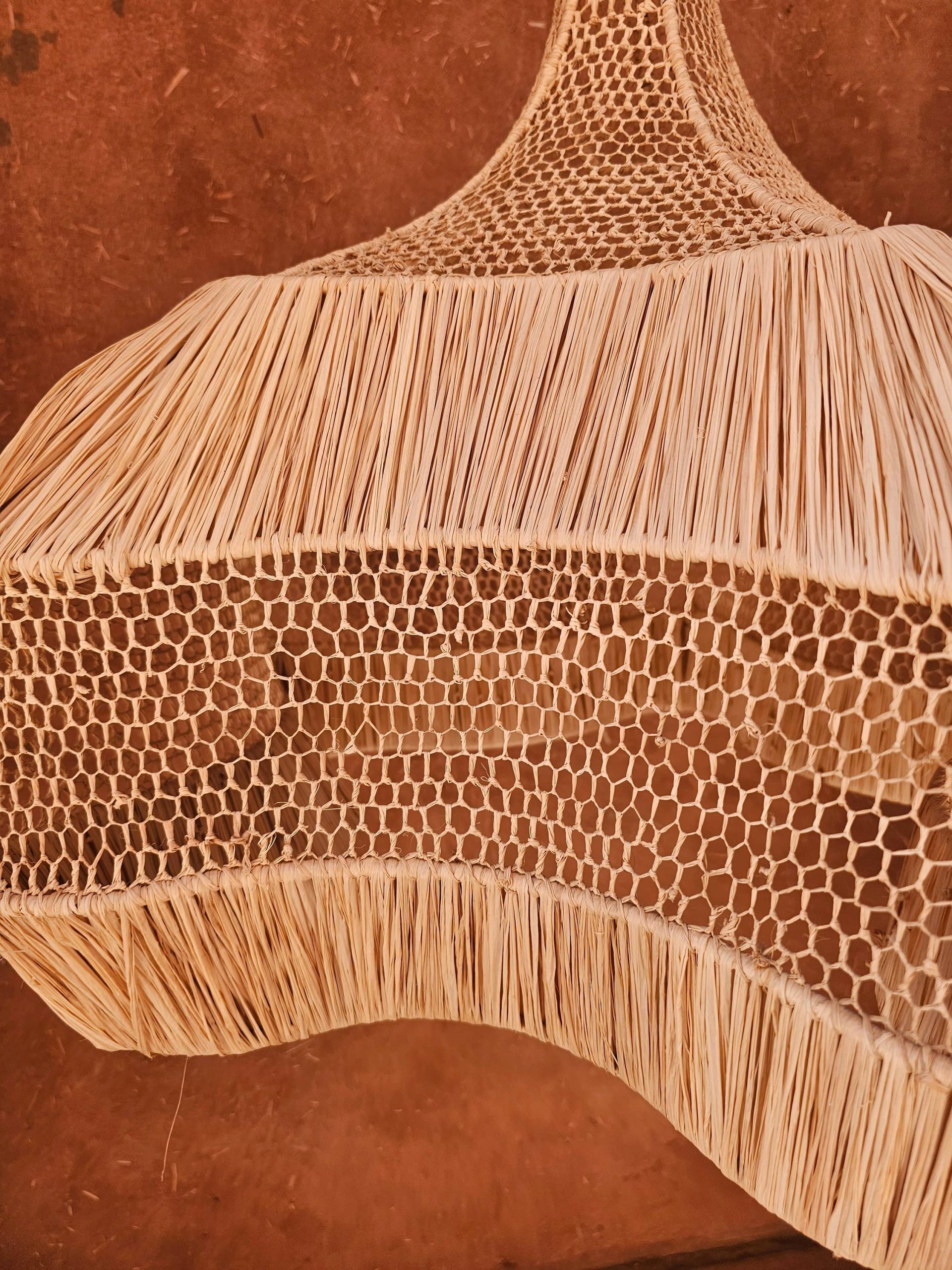 Handwoven Wave Raffia Pendant Light – Moroccan Boho - Image 4