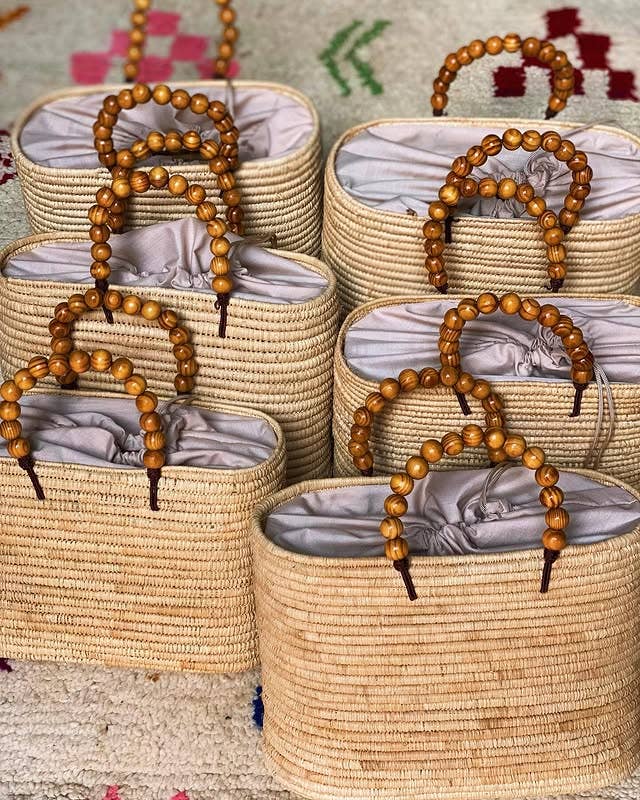 Handmade Raffia Bag with Wooden Bead Handles - Image 2